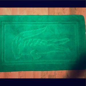 Lacoste alligator rug